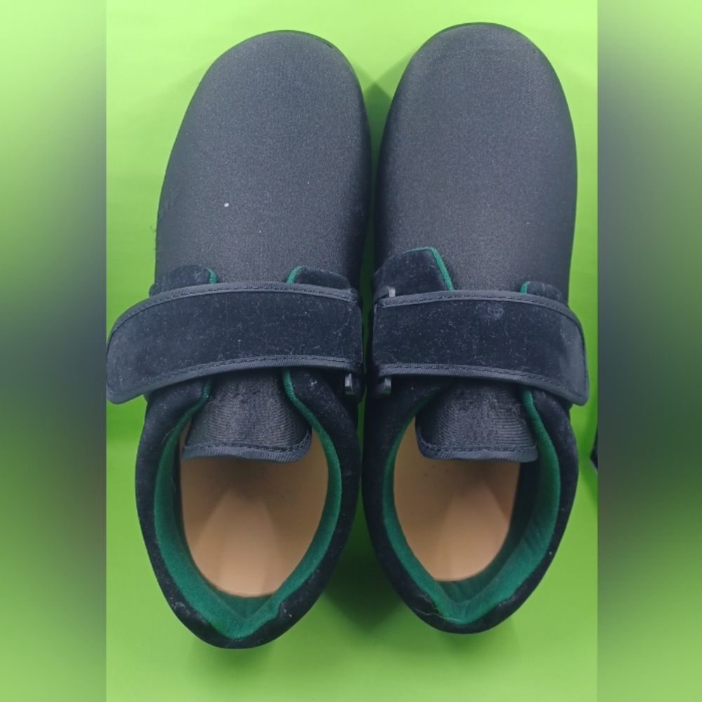 Darco Gentle Step Shoes Diabetic Women-12.5/Men-11 Wide Width Black inserts incl